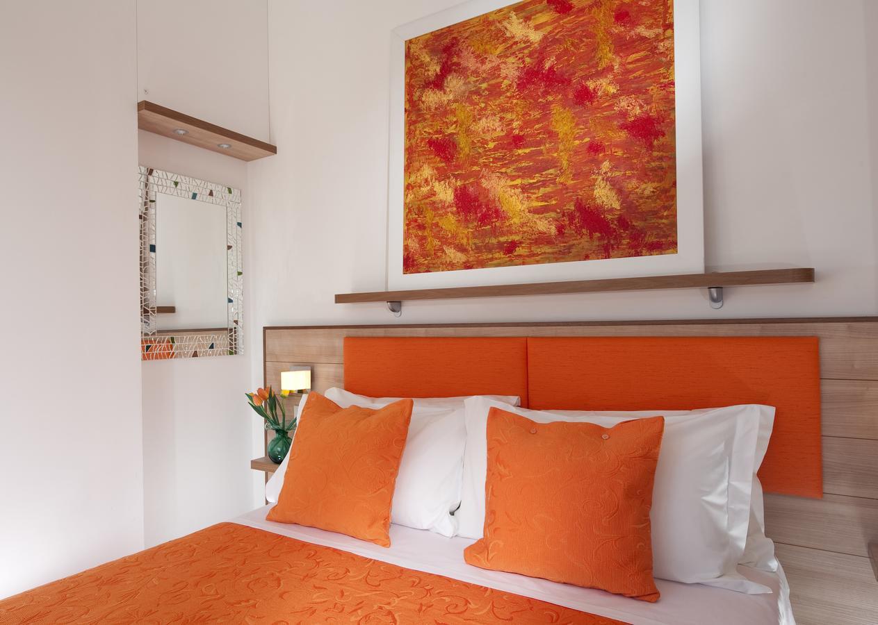 Hotel Felix Римини Экстерьер фото